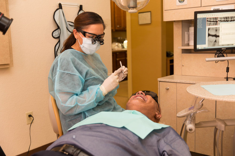 Dr. Reyes Dentist San Antonio Customer Reviews